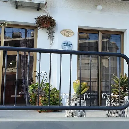 Modern Apartment Near The Beach Oroklini Cyprus *