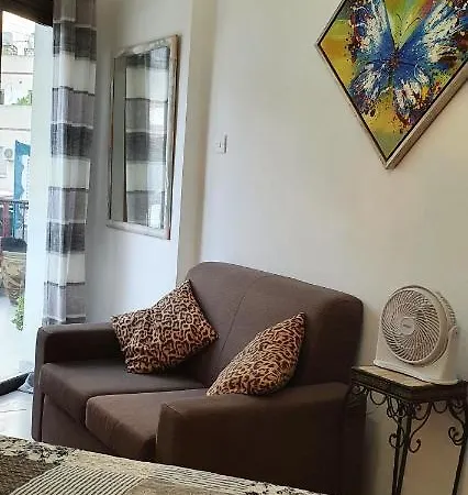 Apartment Modern Apartment Near The Beach Oroklini Cyprus *